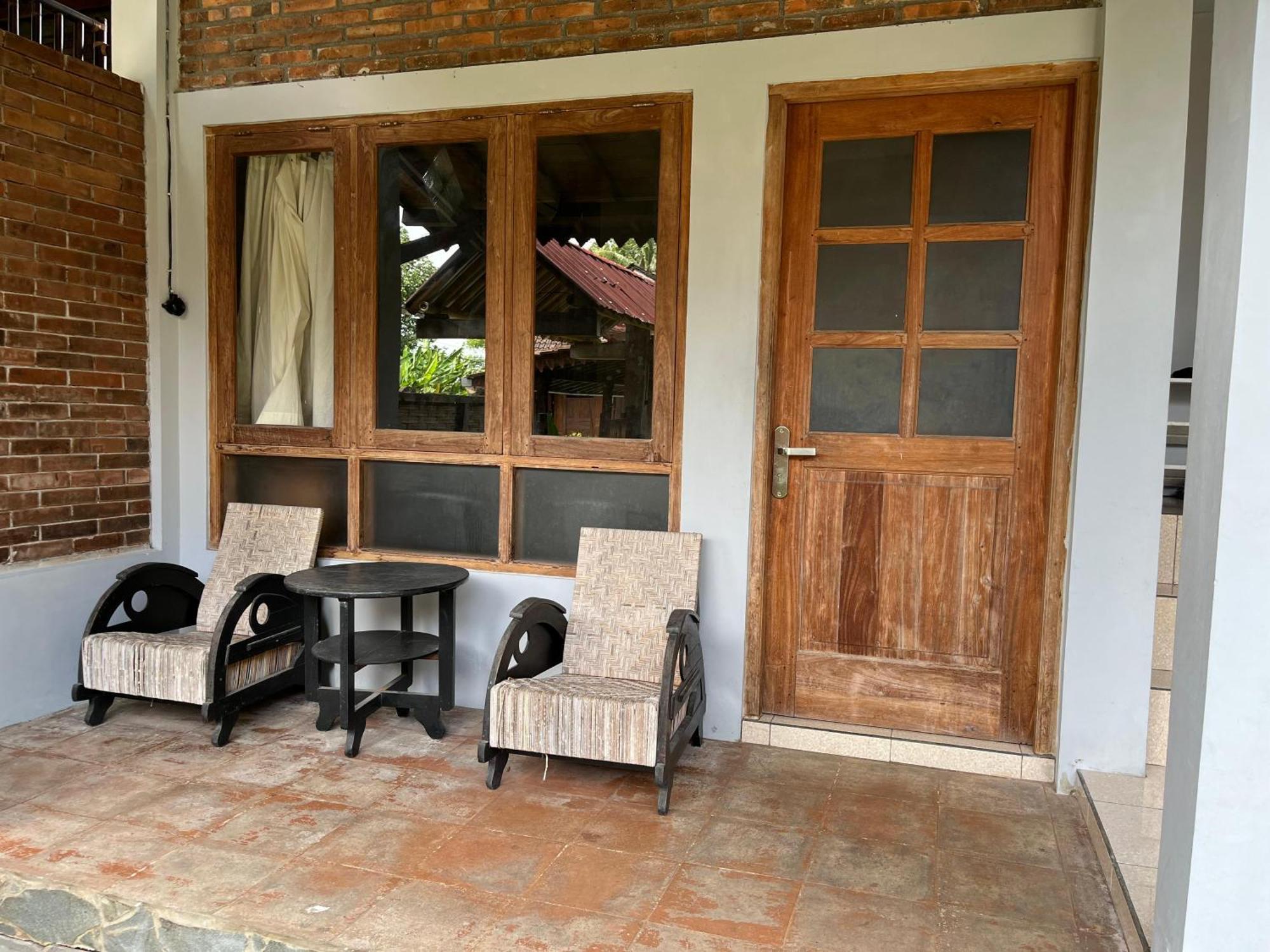 Saka Homestay Magelang Luaran gambar